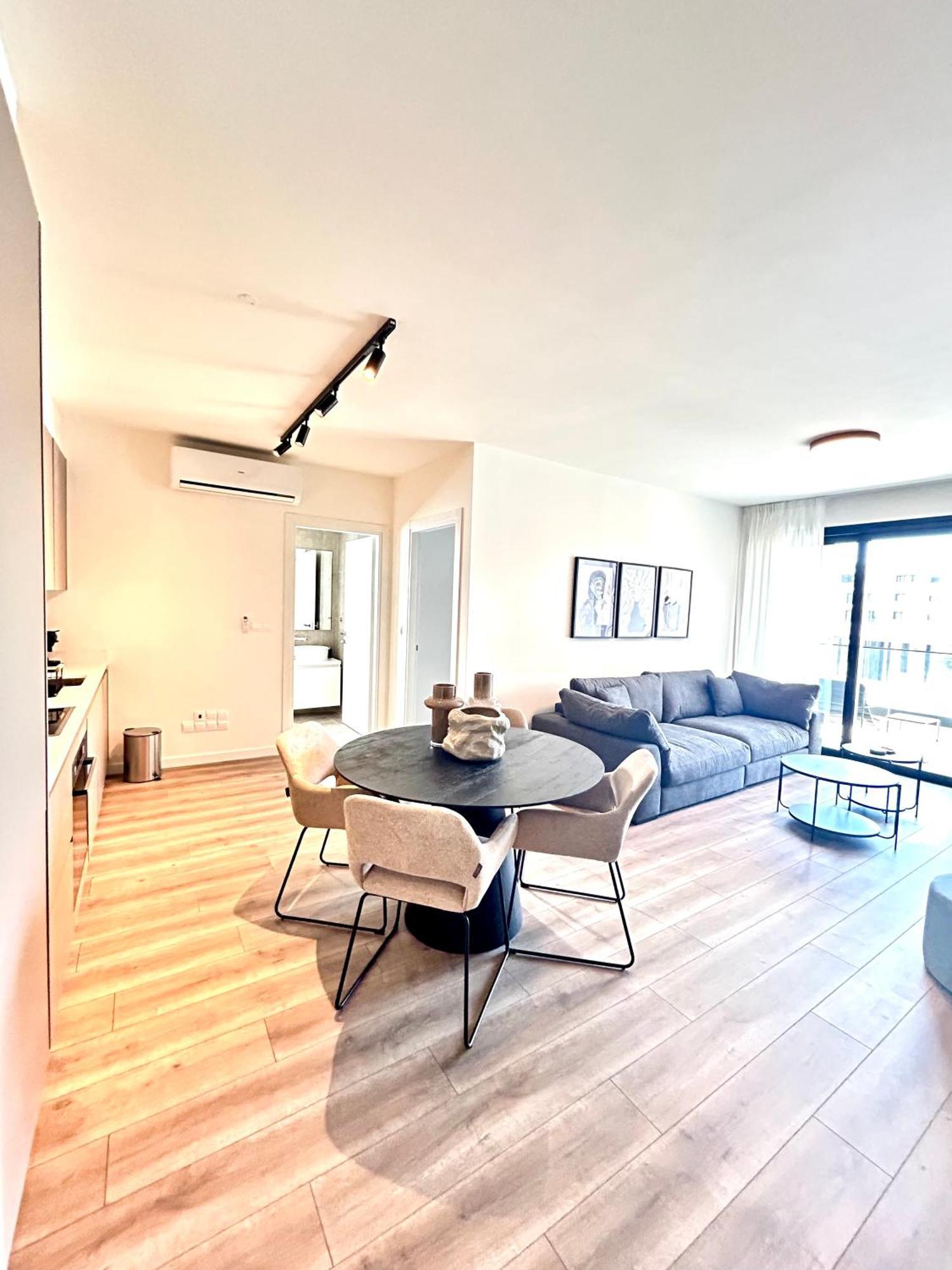 Sunset Gardens - Holiday Apartments - By Tlv Living Лимасол Экстерьер фото