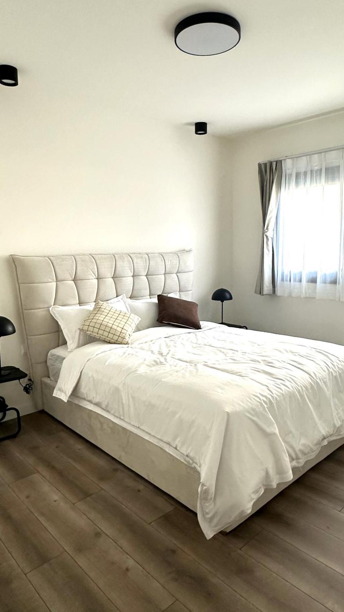 Sunset Gardens - Holiday Apartments - By Tlv Living Лимасол Экстерьер фото