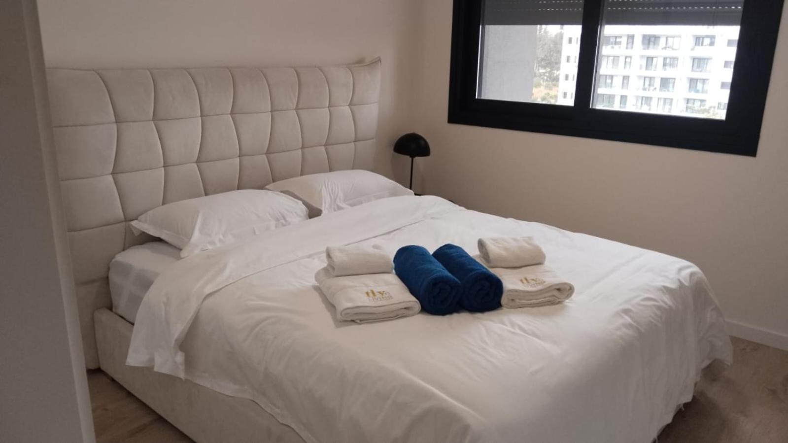 Sunset Gardens - Holiday Apartments - By Tlv Living Лимасол Экстерьер фото